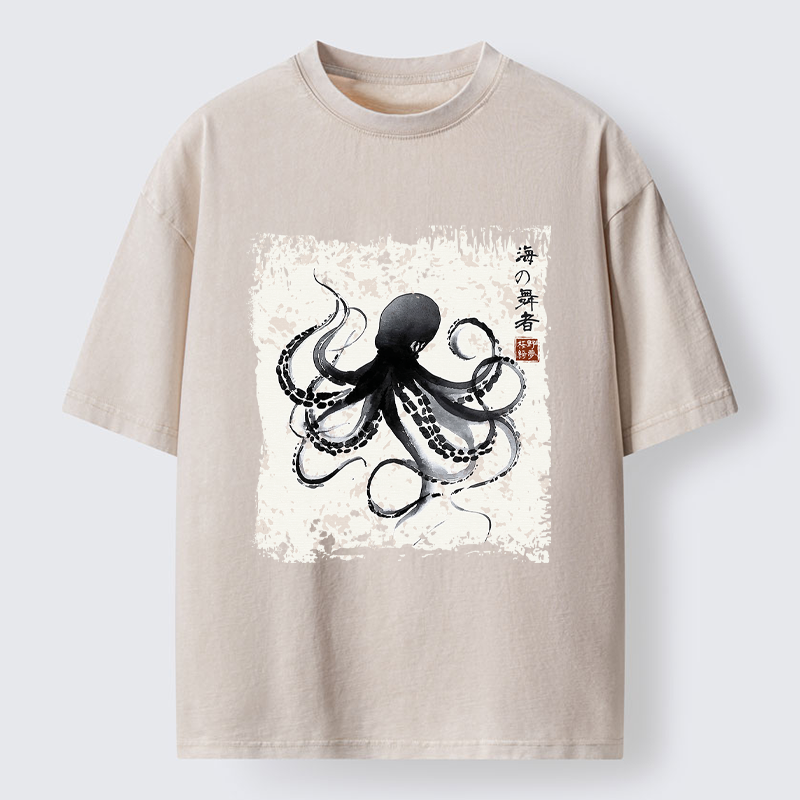 Magmoo Octopus: Dance of the Deep Washed T-Shirt