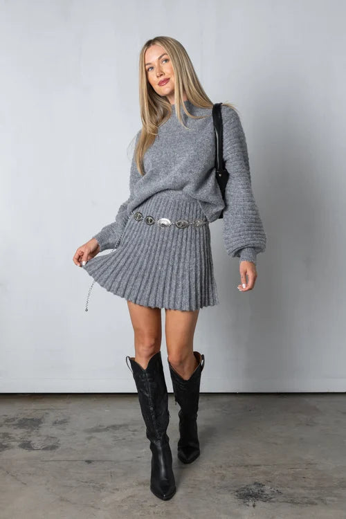 Olivia - Pleated Outfit Set - Elegant - High Quality Cotton - Ideal for Parties