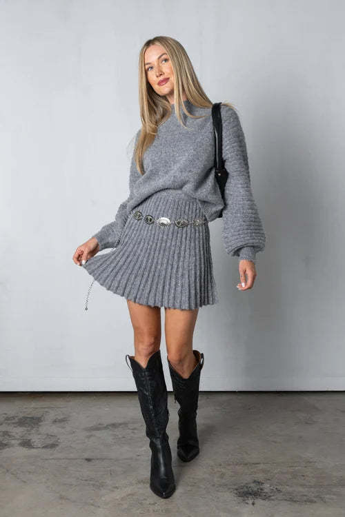 Olivia - Pleated Outfit Set - Elegant - High Quality Cotton - Ideal for Parties