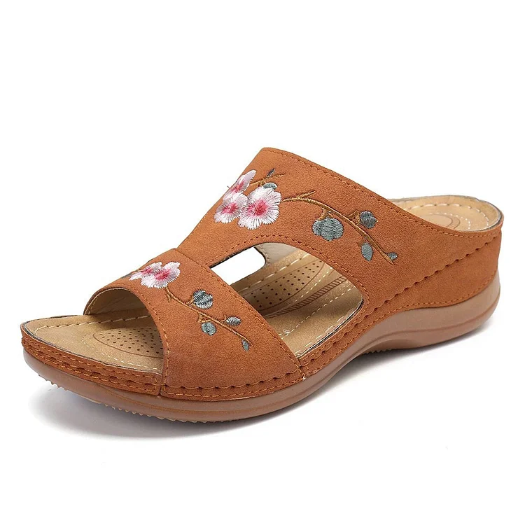 Beach Embroidery Flat Soft Non-Slip Women's Sandals 2026