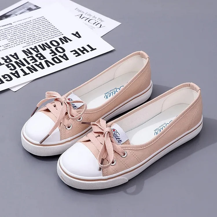 Casual And Chic Flat Sneakers