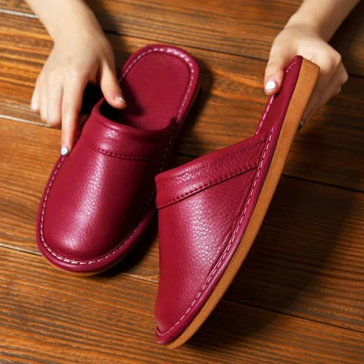 Leather Flat Men Slippers Light Odorless Leisure Shoes