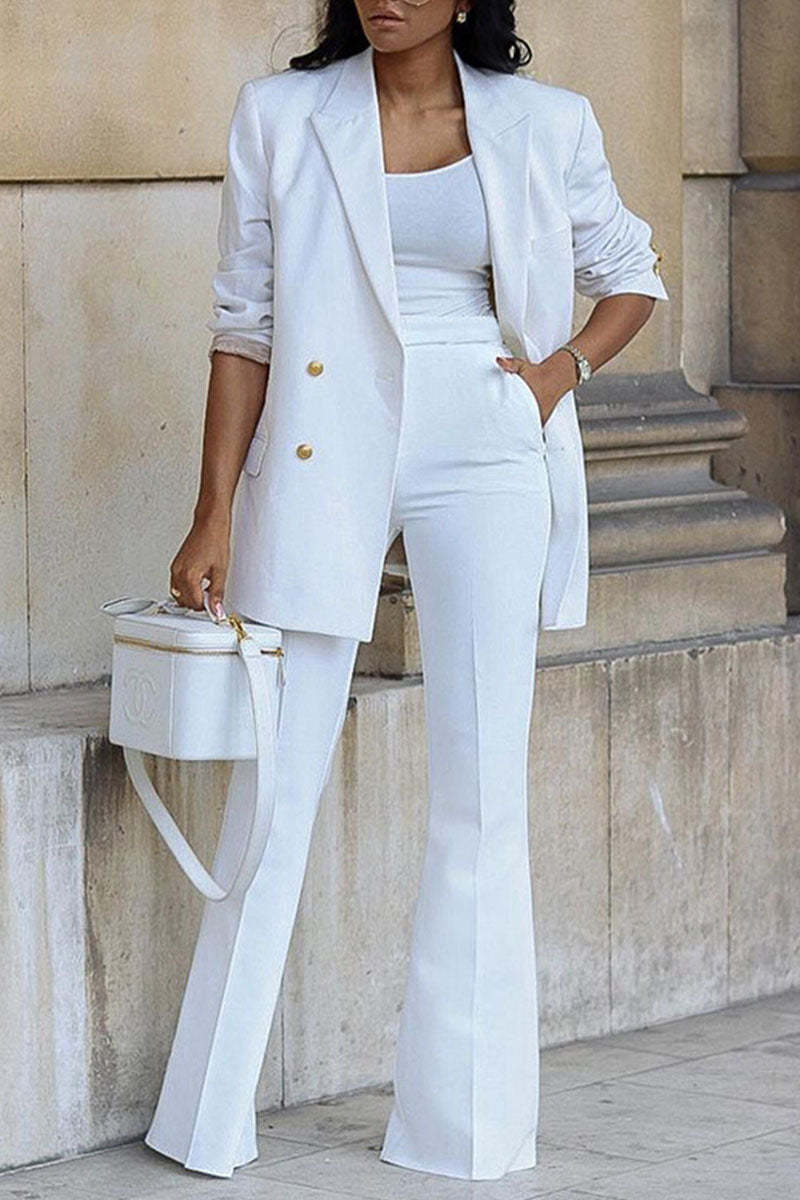 Tasha - casual two-piece with buttons and turn-back collar