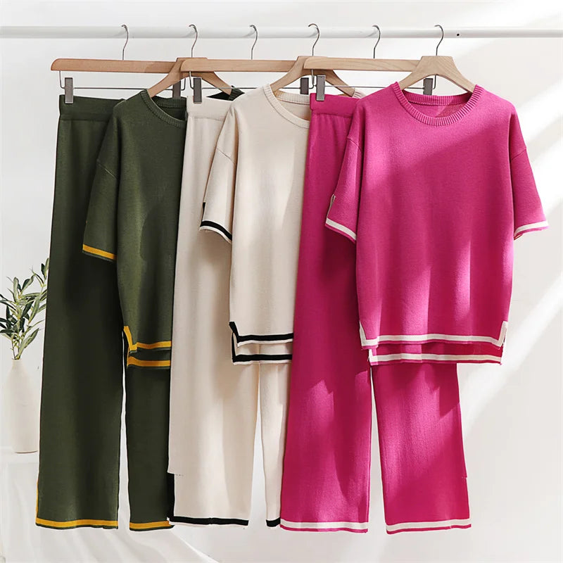 Dena - Elegant Knitted Set