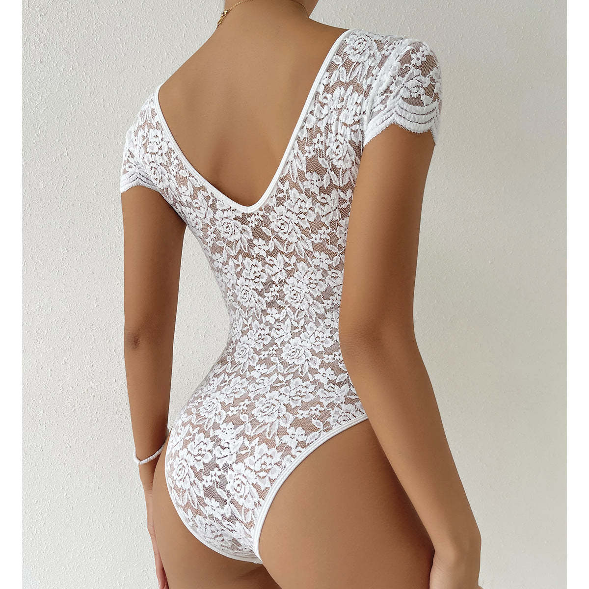Coco Bodysuit - Floral Pattern Lace Bodysuit