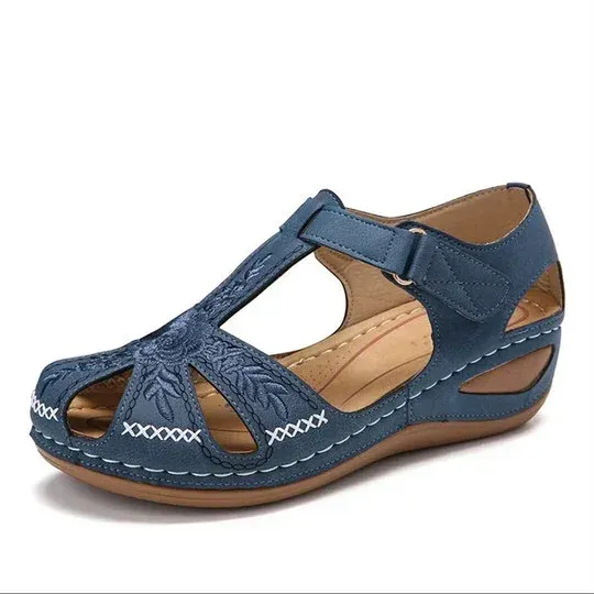 Breathable Hollow Sewn Flower Closed Toe Women Summer Platform Sandals