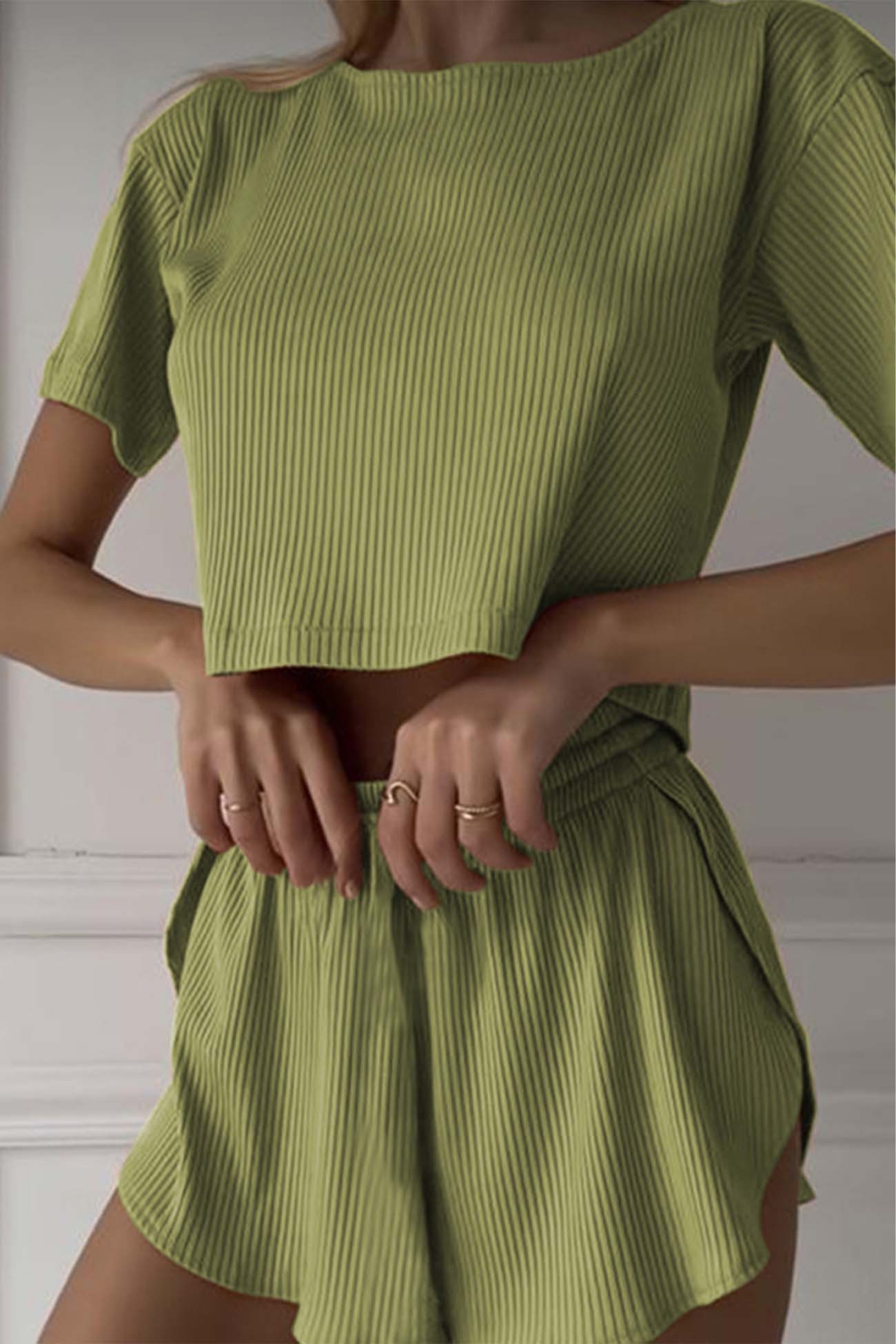 Alexa - crew neck crop top and cross shorts set