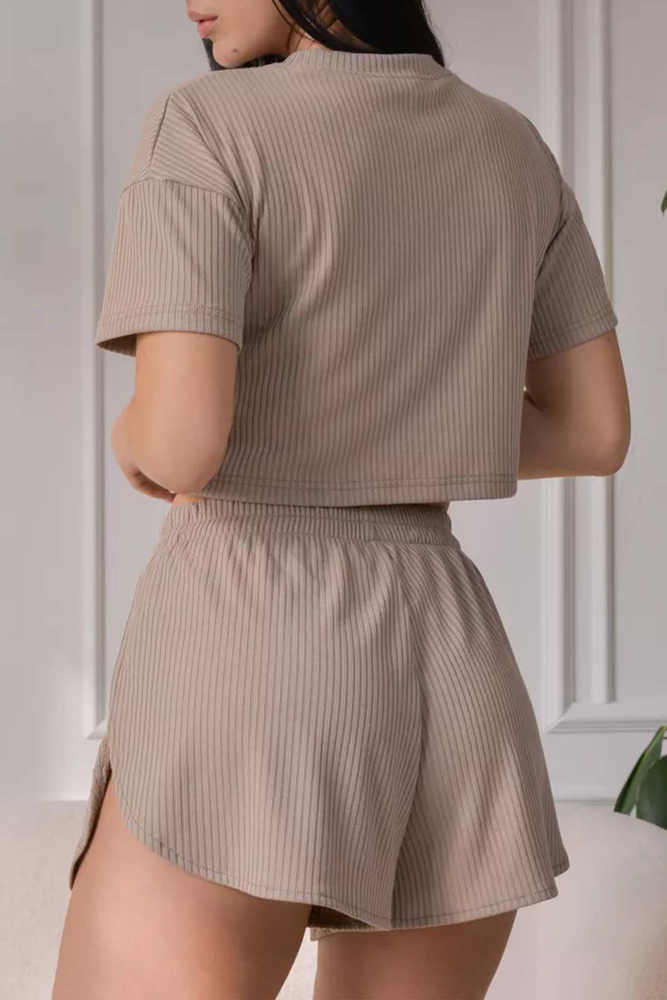 Alexa - crew neck crop top and cross shorts set