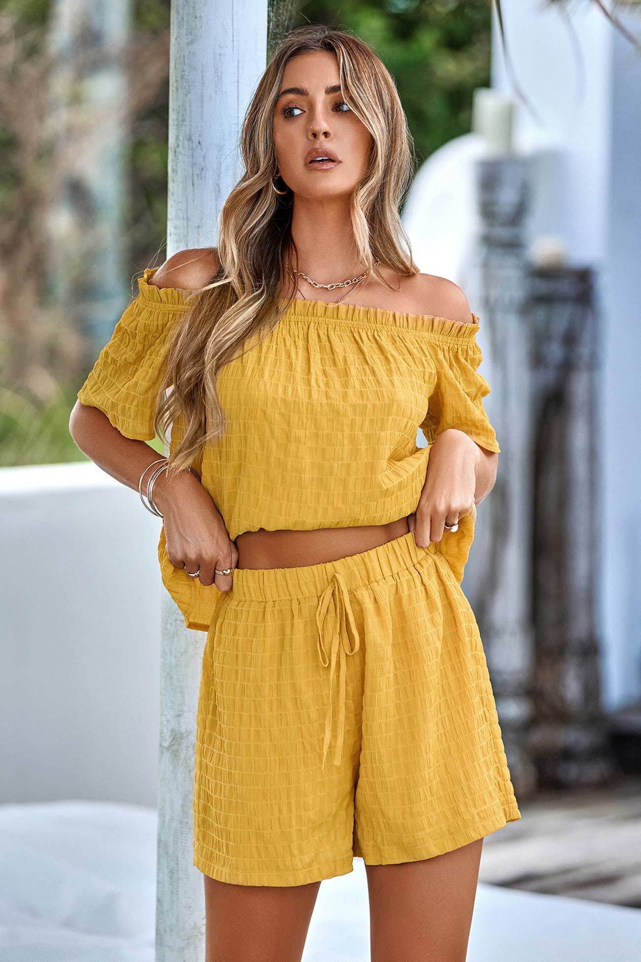 Claudia - off shoulder tops two piece shorts set
