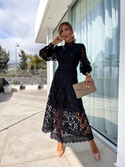 Sensual and Elegant Lace Midi Dress