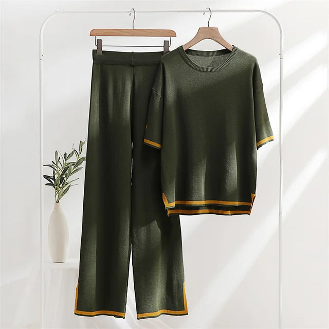 Dena - Elegant Knitted Set