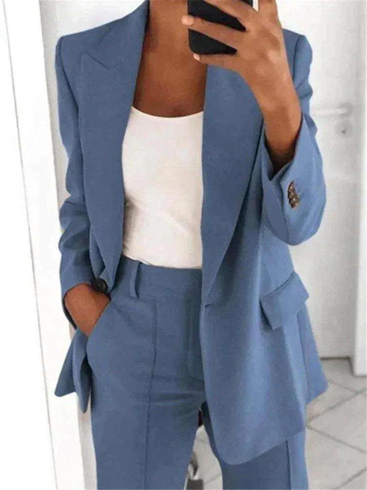 Mildred™| Women's 2-piece suit