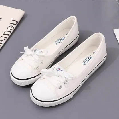 Casual And Chic Flat Sneakers