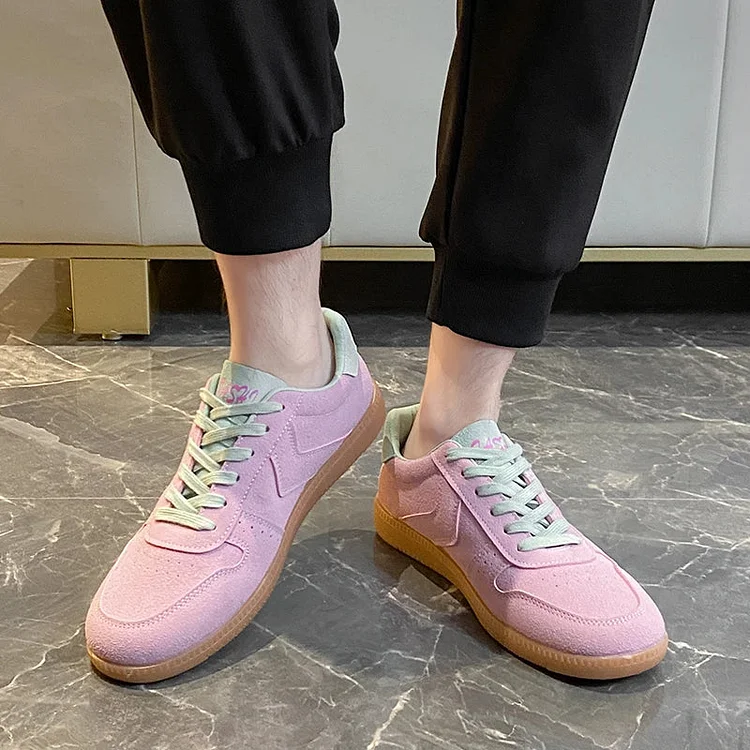 Women’s Casual Low-Top Sneakers