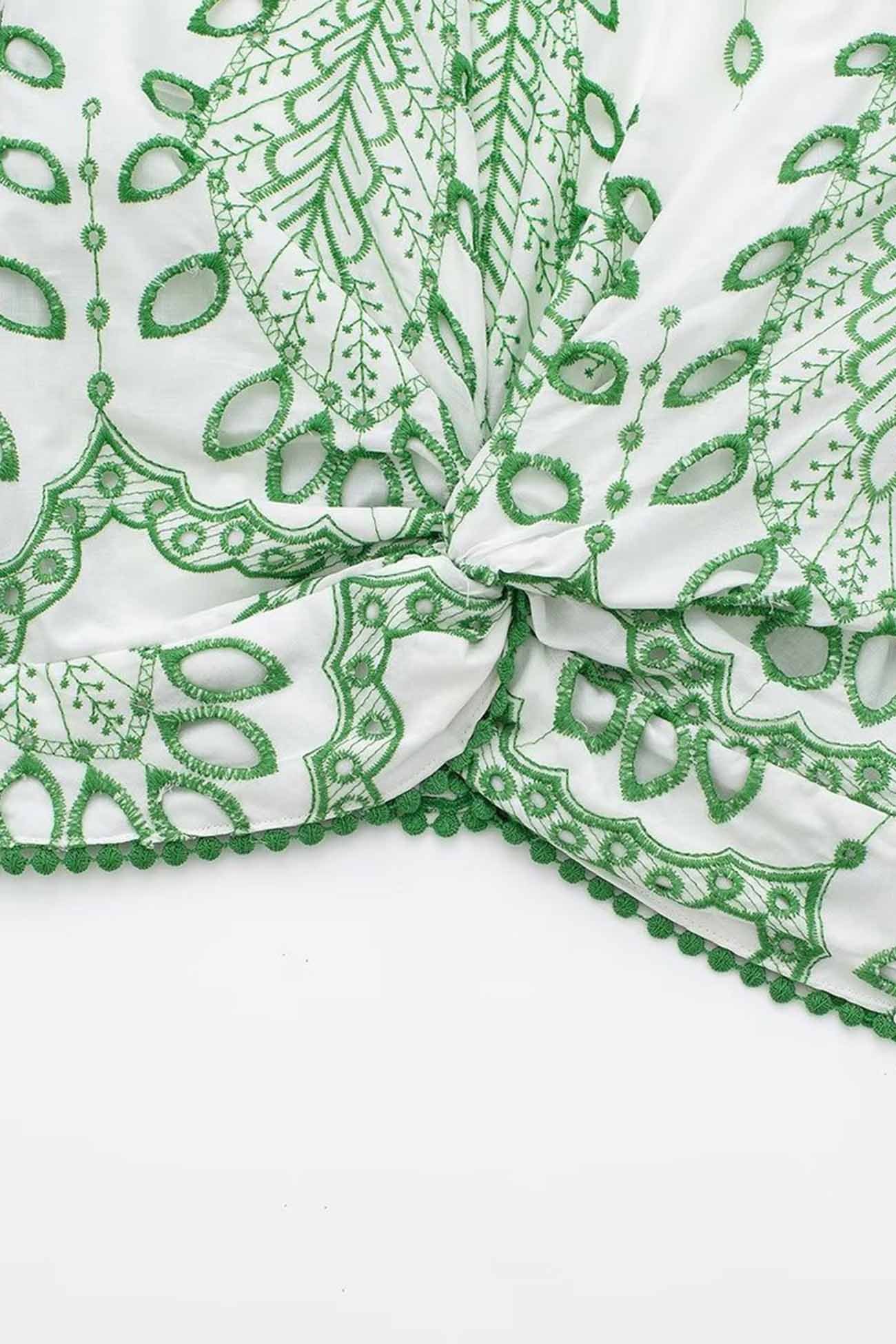 Elle - hollow embroidery v neck twisted shorts set