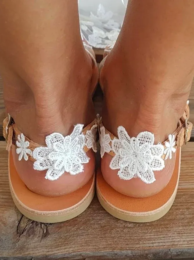 Women's Lace Romantic White Flower Decorative Summer Wedding Sandals