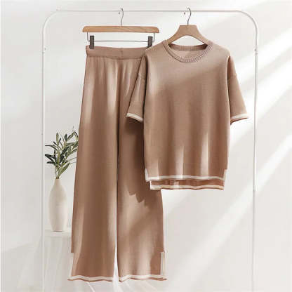 Dena - Elegant Knitted Set