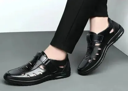 Men’s Leather Sandals – Closed Toe – Breathable Cut-Out Design – Adjustable Buckle Strap