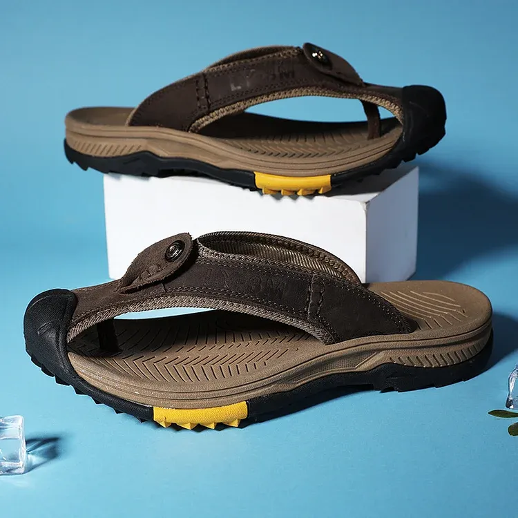 Men's Outdoor Flip-Flops with Durable Sole
