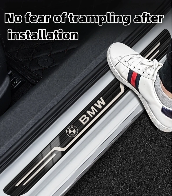 Univerzální uvítací proužek z nerezové oceli ve stylu auta (sada 4 ks)