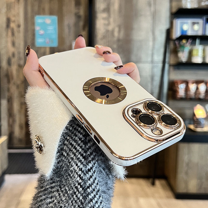 Pozinkované pouzdro na iPhone s fólií chránící čočku fotoaparátu