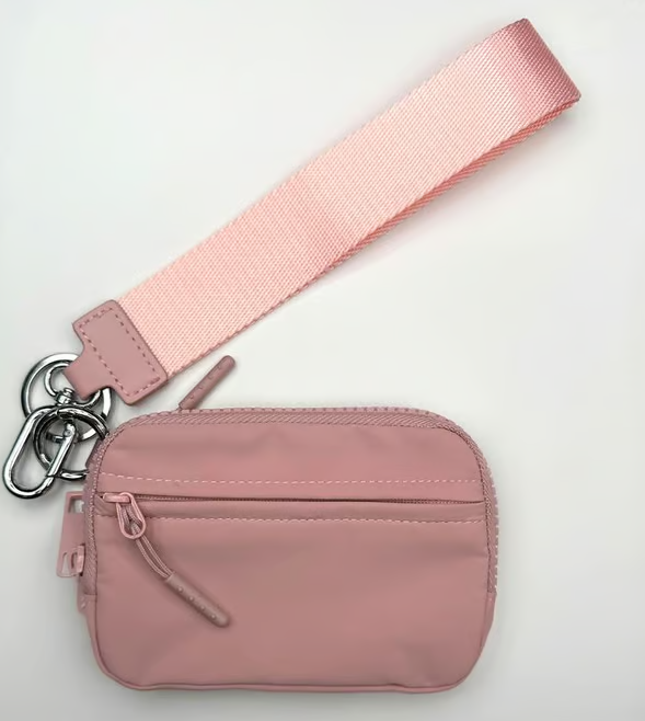 🔥AKCE POSLEDNÍ DEN UŠETŘETE 49 %🔥Peněženka Iris Carry All