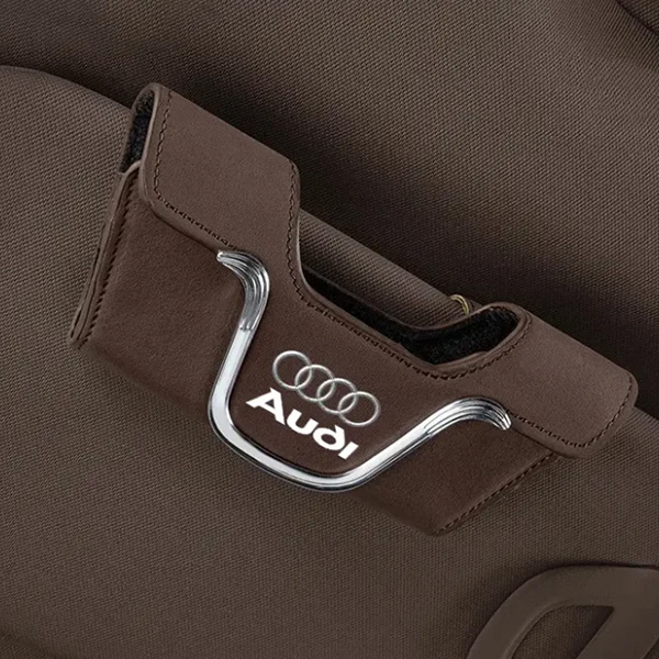 🔥 Exkluzívna úložná krabička na slnečné okuliare s logom auta