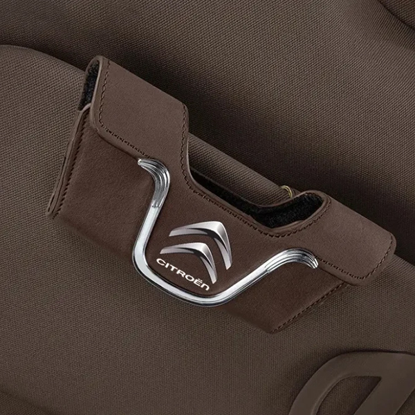 🔥 Exkluzívna úložná krabička na slnečné okuliare s logom auta