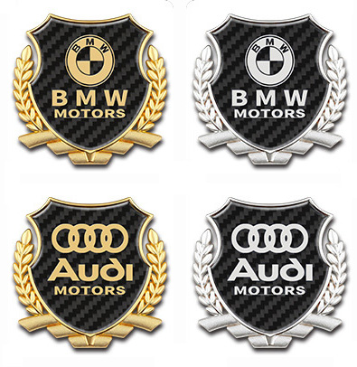 (2 kusy) 3D metalické nálepky na auto