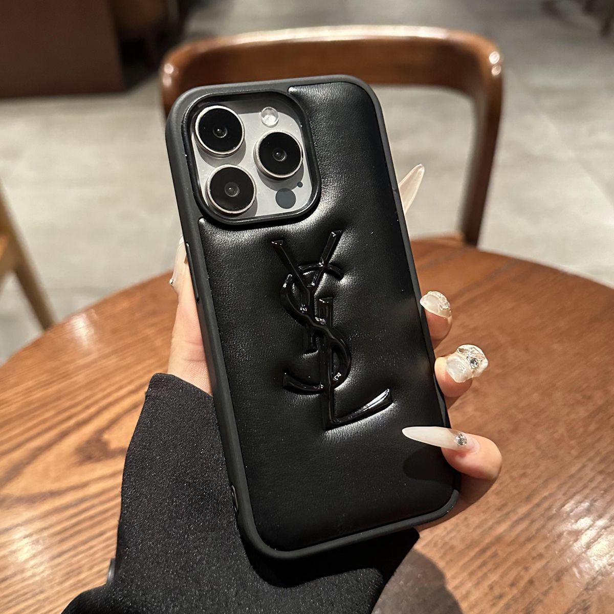 YSL wysokiej jakości skórzane etui na telefon komórkowy iPhone 16 odporne na upadek 15Pro zapobiegające upadkowi iPhone14Pro luksusowe etui dużej marki