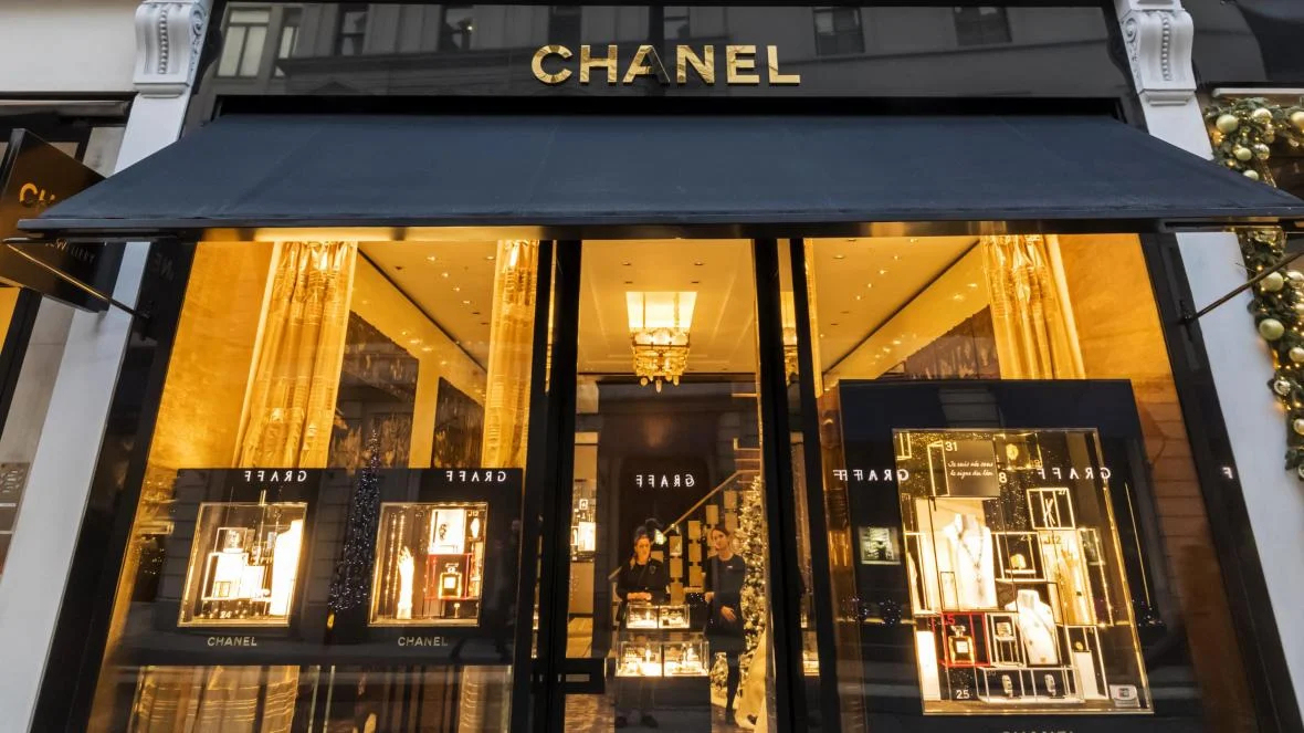 【Chanel】 Stretch μαγιό με ψηλή μέση και σκίσιμο