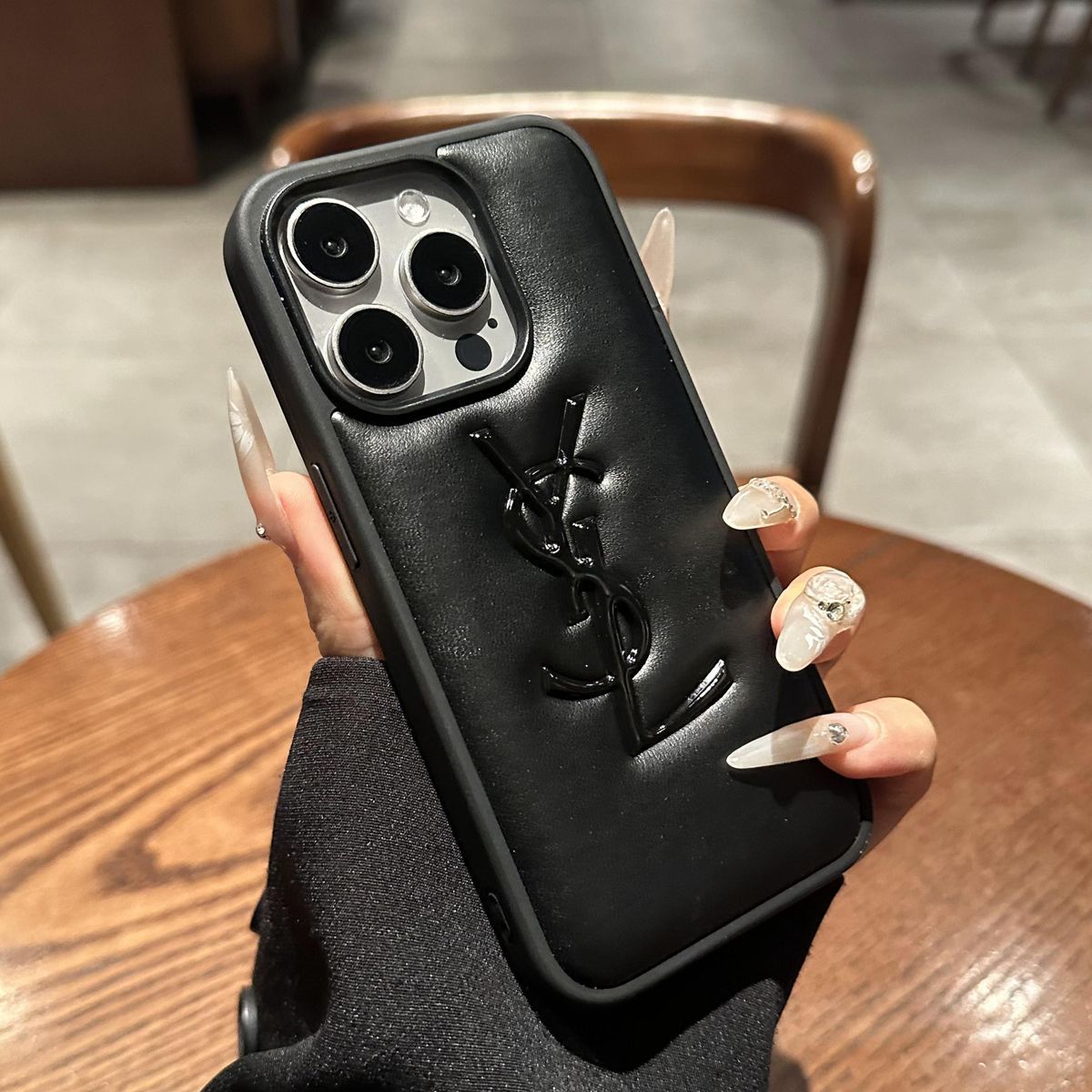 YSL wysokiej jakości skórzane etui na telefon komórkowy iPhone 16 odporne na upadek 15Pro zapobiegające upadkowi iPhone14Pro luksusowe etui dużej marki
