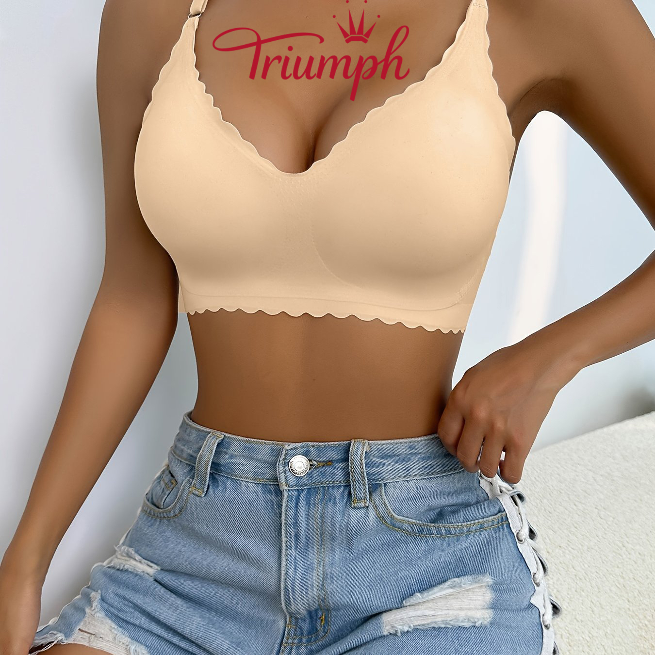 [3 κομμάτια. 43 €] Δαντελένιο σουτιέν Triumph [75-105]