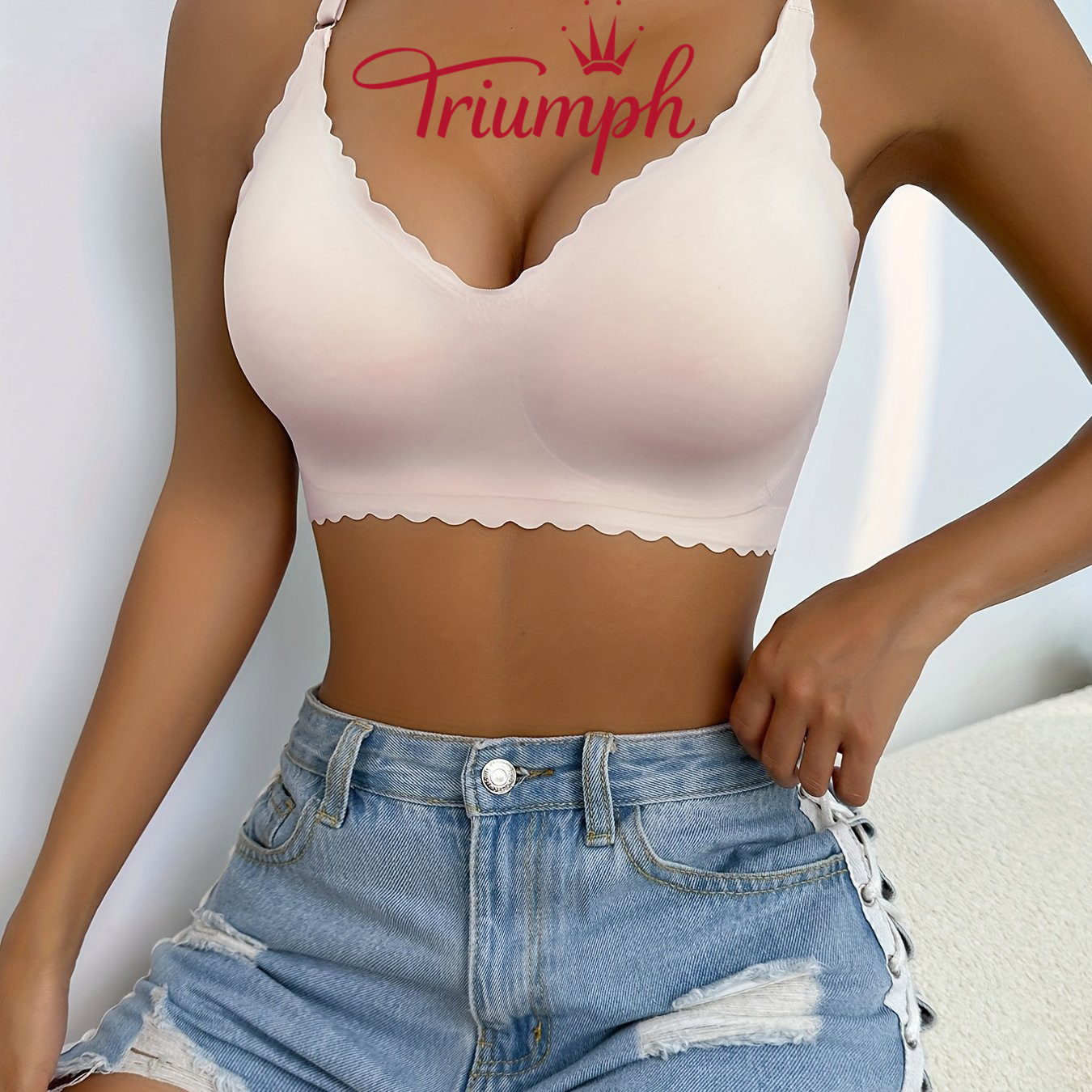 [3 κομμάτια. 43 €] Δαντελένιο σουτιέν Triumph [75-105]