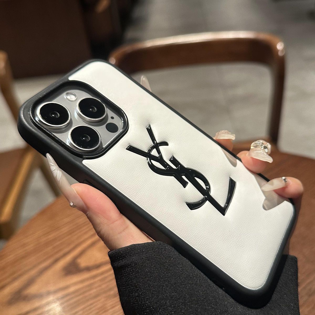 YSL wysokiej jakości skórzane etui na telefon komórkowy iPhone 16 odporne na upadek 15Pro zapobiegające upadkowi iPhone14Pro luksusowe etui dużej marki