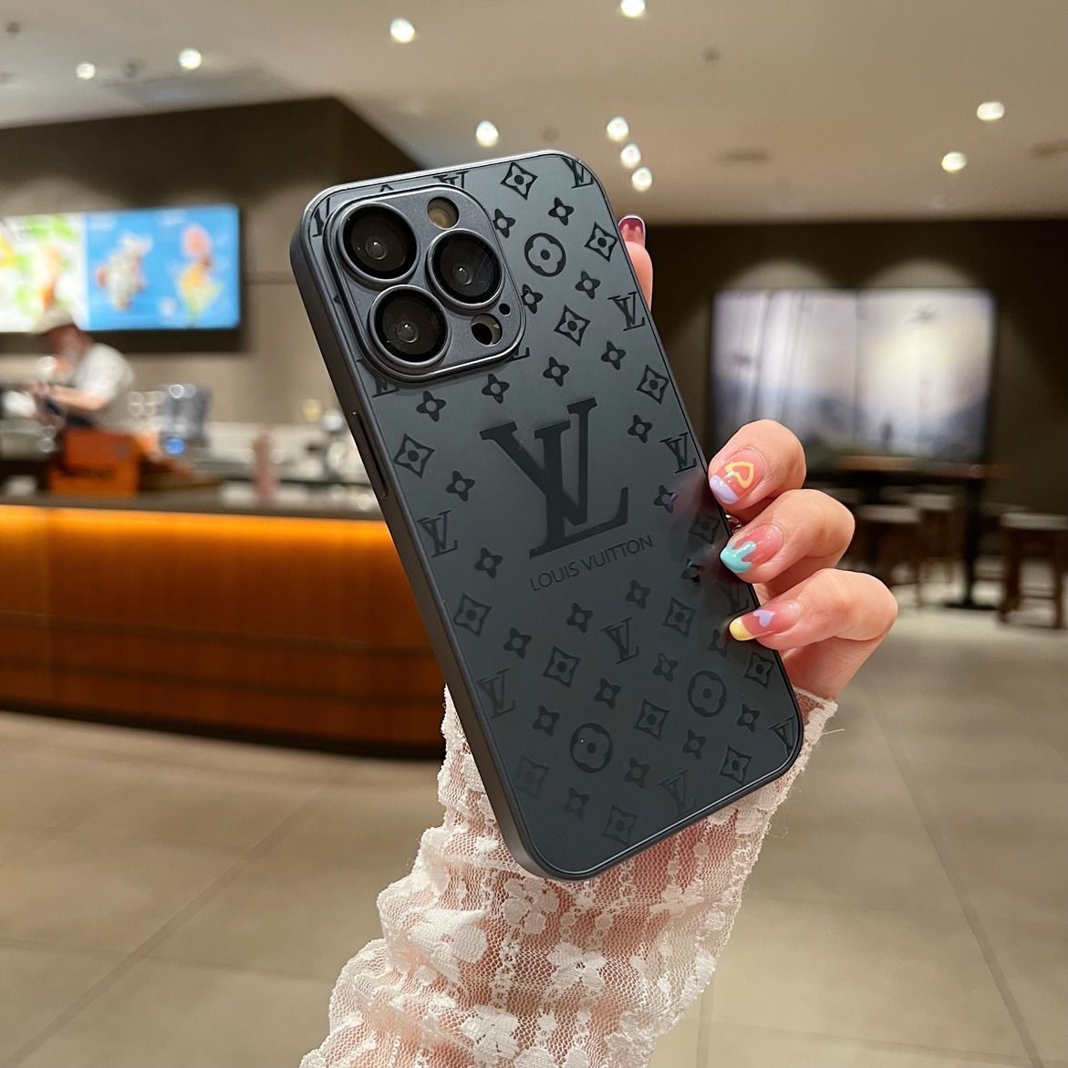Husă pentru iPhone Shine x Mono (la fel ca cea anunțată)