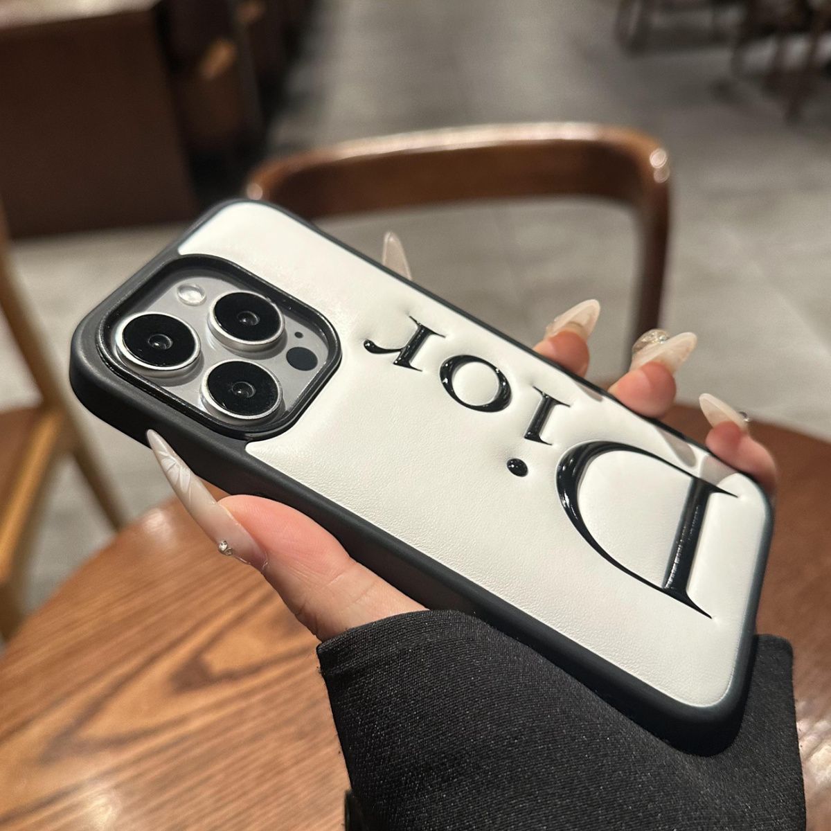 YSL wysokiej jakości skórzane etui na telefon komórkowy iPhone 16 odporne na upadek 15Pro zapobiegające upadkowi iPhone14Pro luksusowe etui dużej marki
