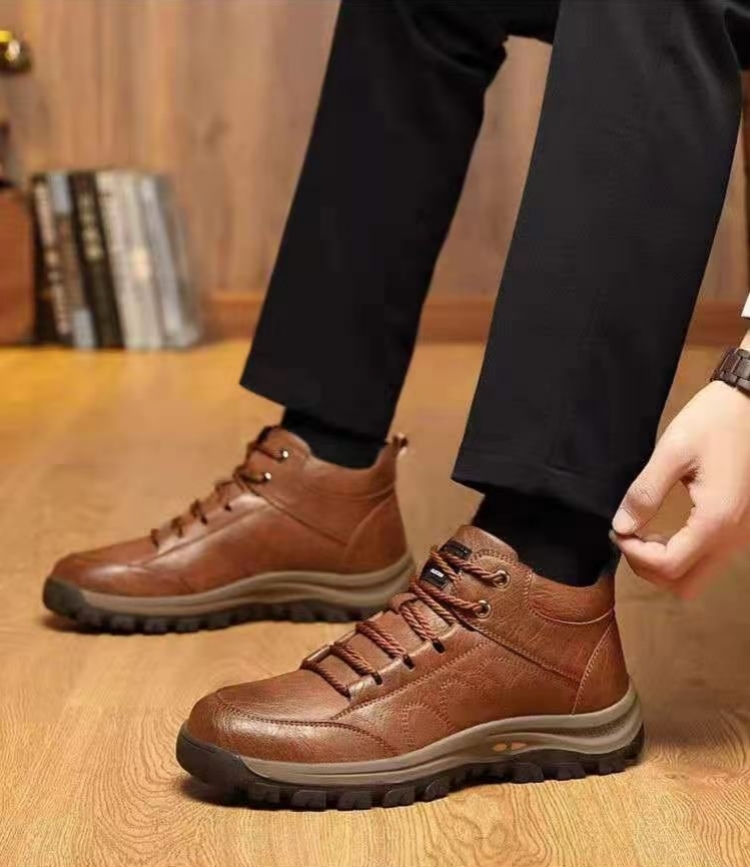 Lässige handgenähte Herrenschuhe zur Unterstützung des Fußgewölbes und rutschfeste, atmungsaktive Schuhe