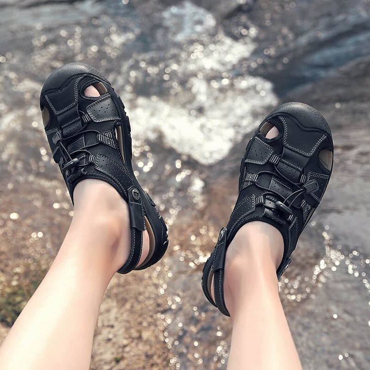 Men's Casual Sandals Leather Outdoor Water Shoe
