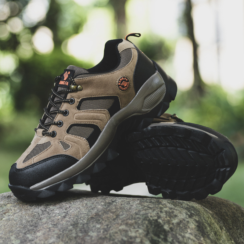 Men's outdoor ultra-light and comfortable hiking shoes