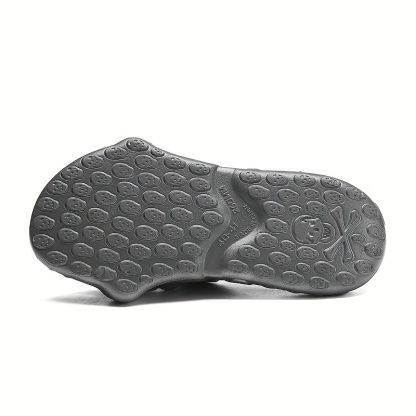 Skull Design Slip-on Slippers