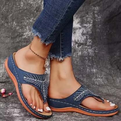 🔥BUY 2 FREE SHIPPING🔥Women Casual Orthopedic Sandals, Crystal Rome Fashion Clip Toe Slippers