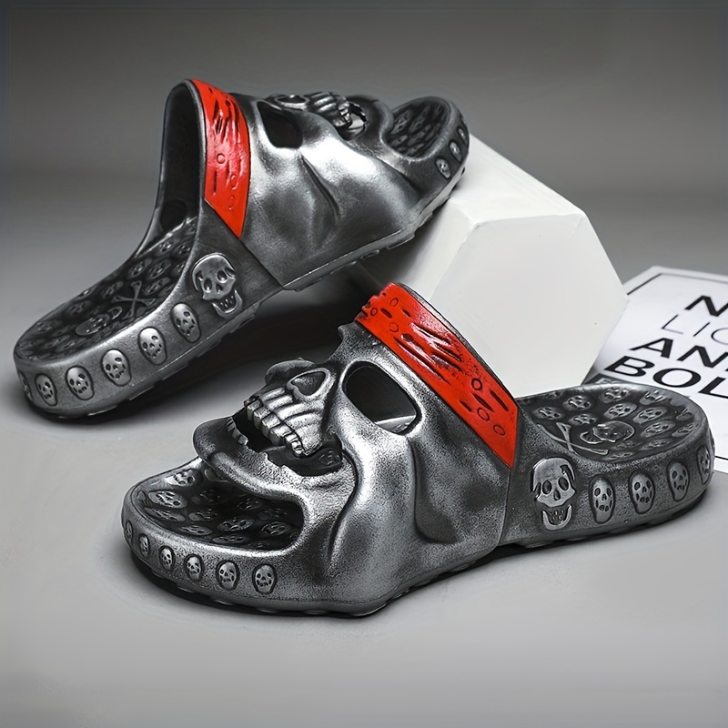Skull Design Slip-on Slippers