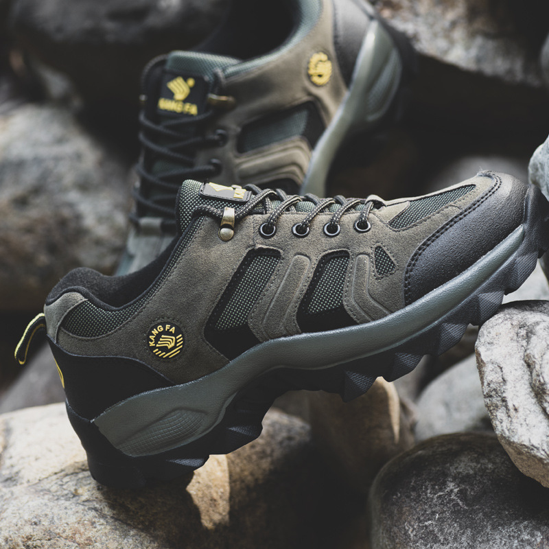 Men's outdoor ultra-light and comfortable hiking shoes
