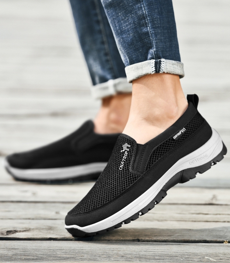 🔥2024 Heiß Neu eingetroffen🔥Leichte und bequeme Outdoor-Mesh-Slip-on-Wanderschuhe für Herren