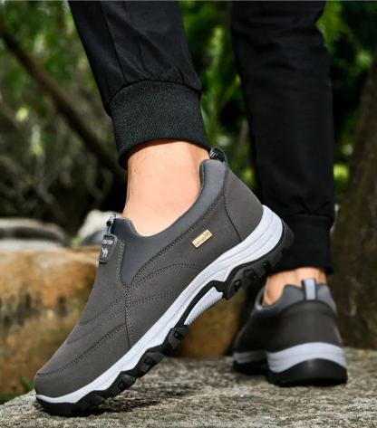 Atmungsaktive Freizeitschuhe Low-Top-Outdoor-Sportschuhe mit weicher Sohle für Herren