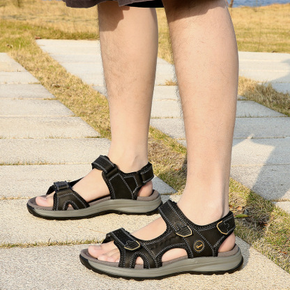 Bequeme Outdoor-Sportsandalen aus Rindsleder mit offener Zehenpartie und Hakenschlaufe für Herren