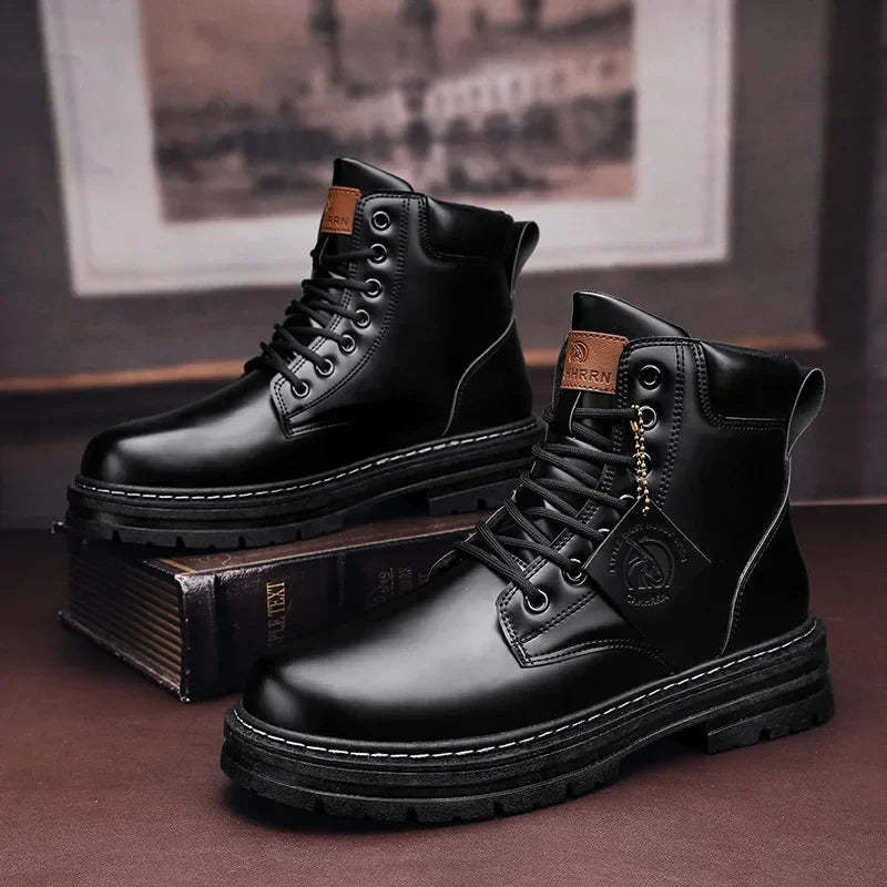 2024 Neue Retro-Stil weiches Leder Kurze Stiefel mit Weichen Sohlen Arbeitskleidung Martin Stiefel