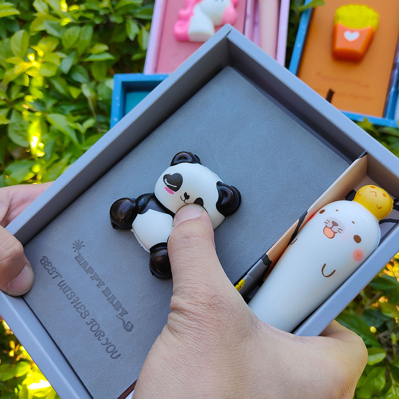 🐼ADORABLE PANDA DECOMPRESSION NOTEBOOK SET📔