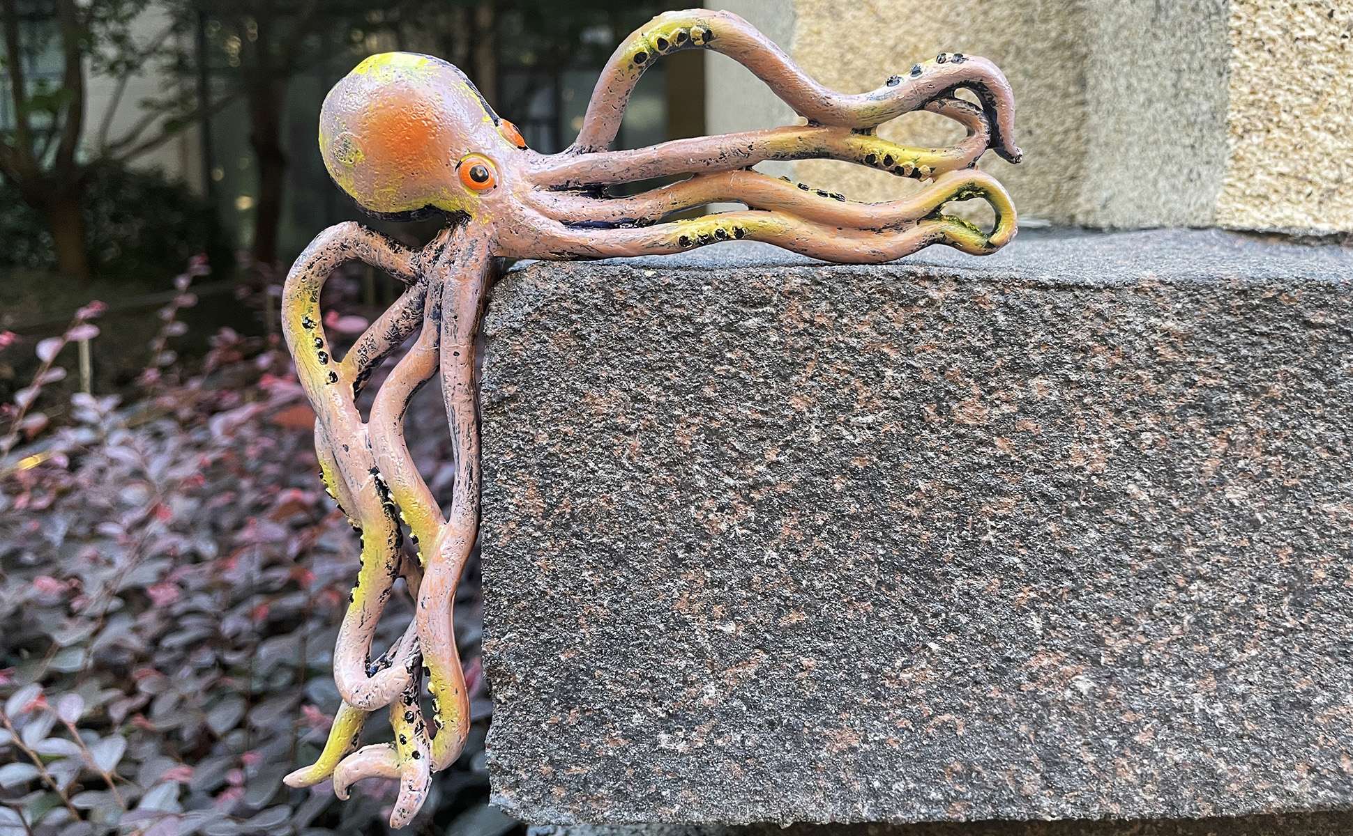 Cute Octopus Sea Monster Statue